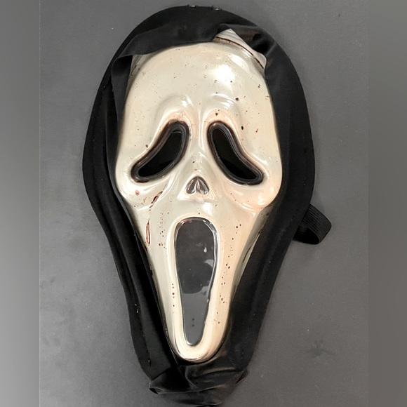 Vintage Scream Ghostface Mask with blood pump heart. 90s - Picture 4 of 4